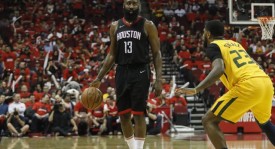 NBA球星伦纳德2800万代言阴阳合同风波，NBA介入调查快船官方否认