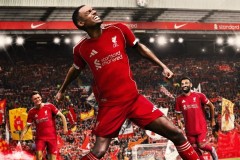 曼联新星拉什福德遭遇阿兰希勒与斯科尔斯批评：位置堪忧