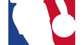 篮球巨星詹姆斯与库里：NBA传奇对决，风格迥异的球场风采